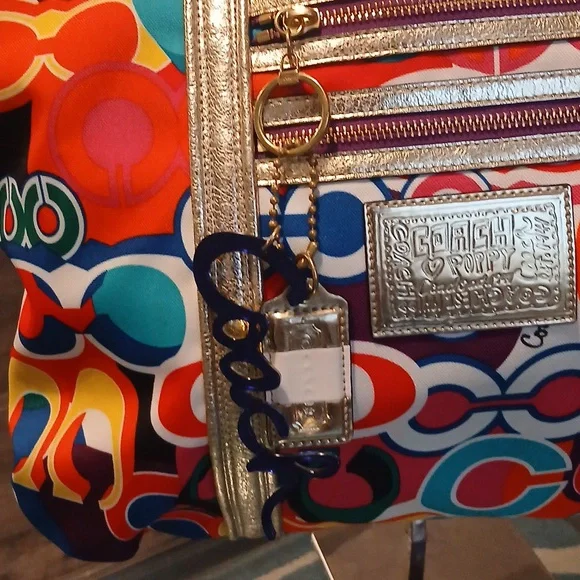 Coach Poppy Multicolor Tote with Gold Straps - Picture 4 of 11